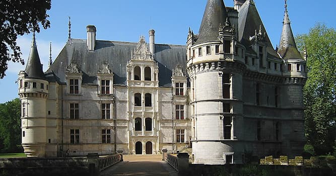 Aardrijkskunde Trivia Vraag: Hoe heet dit beroemde Loirekasteel?