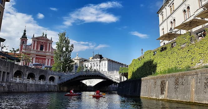 Aardrijkskunde Trivia Vraag: In welke stad ligt deze rivier?