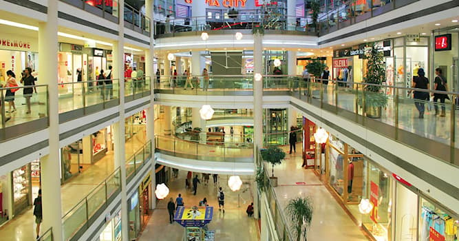 Aardrijkskunde Trivia Vraag: Waar bevindt zich het grootste shopping center ter wereld?