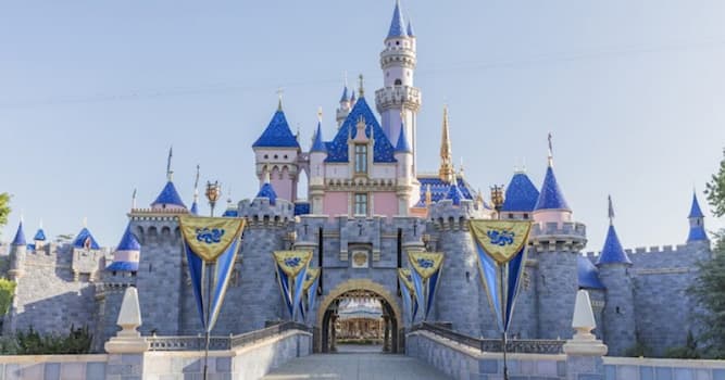 Cultuur Trivia Vraag: Welk Duits kasteel stond model voor het kasteel in Disneyland, in Anaheim?