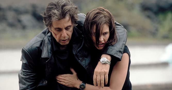 Films & TV Trivia Vraag: Wie speelt in Insomnia de moordenaar waar Al Pacino en Hilary Swank op jagen?