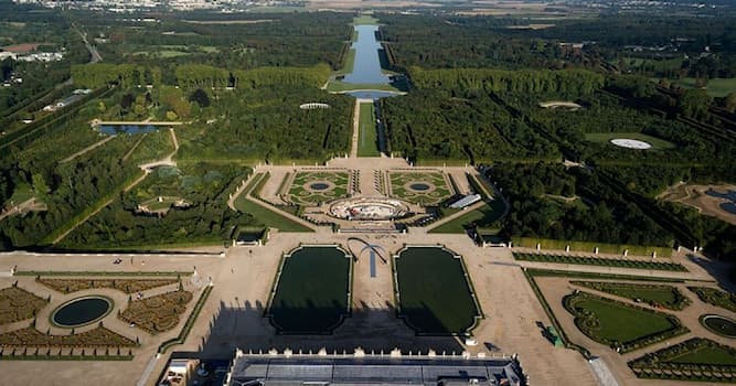 Geschiedenis Trivia Vraag: Wie heeft de tuinen van het kasteel van Versailles ontworpen?