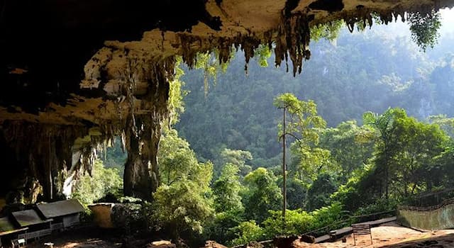 Geografía Pregunta Trivia: ¿En qué país se encuentra el Patrimonio arqueológico del conjunto de cuevas del Parque Nacional de Niah?
