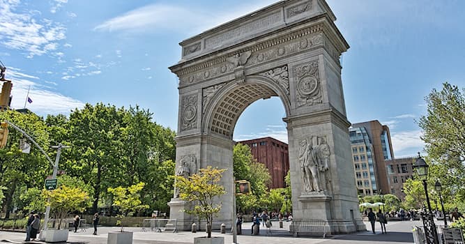 Aardrijkskunde Trivia Vraag: In welk park in New York City bevindt zich deze bekende triomfboog?