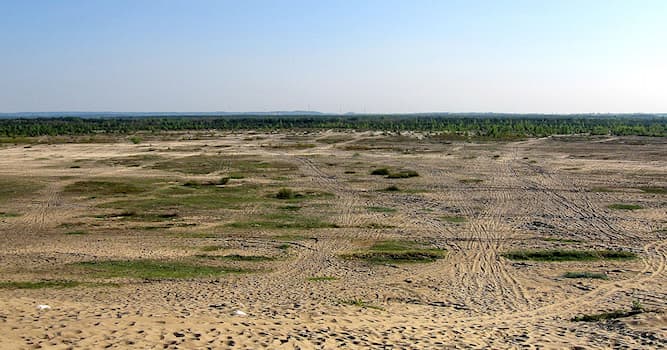 Geographie Wissensfrage: In welchem Land liegt die Błędów-Wüste?