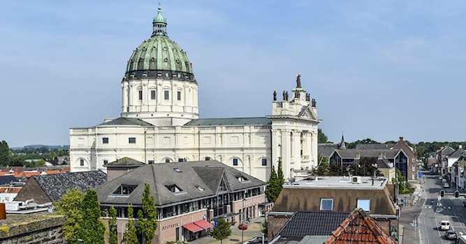 Aardrijkskunde Trivia Vraag: Waar in Nederland vind je een kopie van de Sint-Pietersbasiliek?