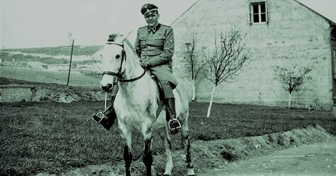 Geschiedenis Trivia Vraag: Welke Duitse oorlogsmisdadiger stond er aan het hoofd van het beruchte concentratiekamp Płaszów?