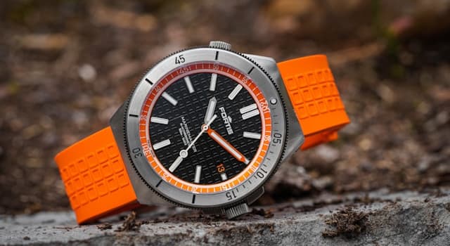 Society Trivia Question: Which type of watch is designed to withstand extreme conditions, such as diving?