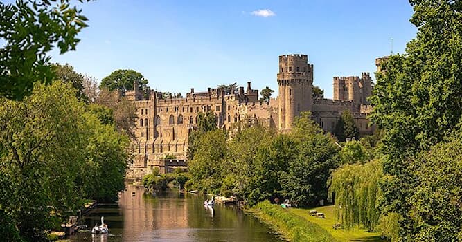 Aardrijkskunde Trivia Vraag: Hoe heet dit bekende kasteel in Groot-Brittannië?