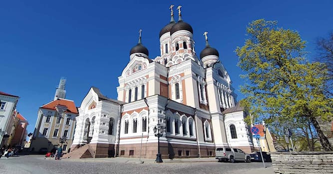 Aardrijkskunde Trivia Vraag: In welke Europese stad vind je deze Russisch-orthodoxe kathedraal?