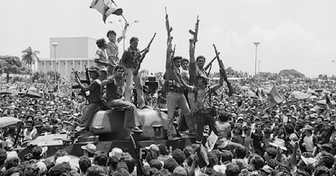 Geschiedenis Trivia Vraag: Onder welke Nederlandstalige naam kennen we de guerrillabeweging die sinds 1961 actief is in Nicaragua?