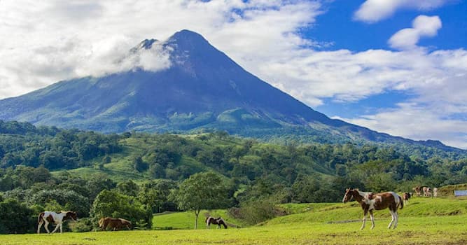 Aardrijkskunde Trivia Vraag: Wat is de bekendste en meest actieve vulkaan van Costa Rica?