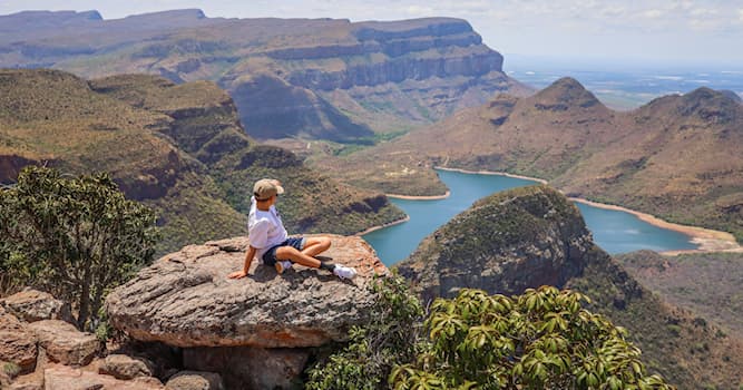 Aardrijkskunde Trivia Vraag: Welk van deze steden behoort niet tot de drie (!) hoofdsteden van Zuid-Afrika?