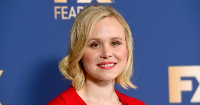 Société Question: Qui est Alison Pill ?