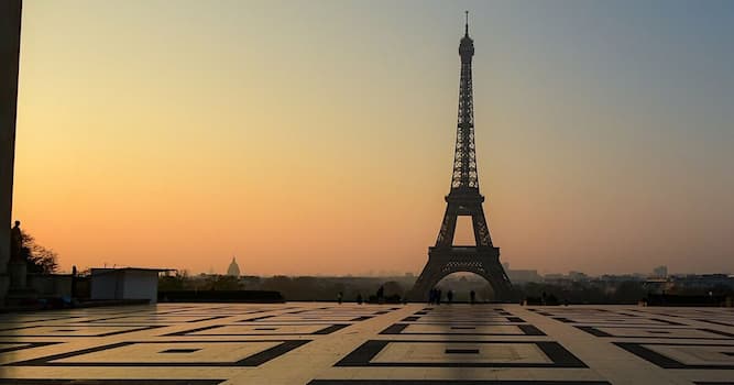 Cultuur Trivia Vraag: Wie scoorde in 1968 een monsterhit met Il Est Cinq Heures, Paris s'éveille?