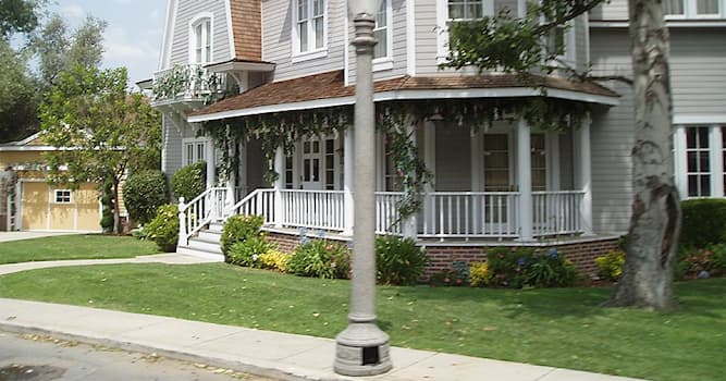 Films & TV Trivia Vraag: Hoe heet de fictieve straat waar de gebeurtenissen van Desperate Housewives (2004-2012) plaatsvinden?