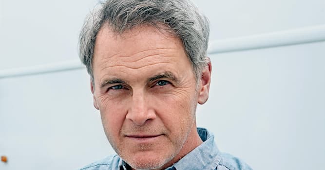 Films & TV Trivia Vraag: Hoe heet deze acteur die je kent uit onder meer Desperate Housewives, Mad Men en Homeland?