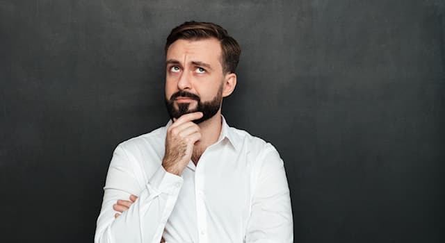 Geografia Pytanie-Ciekawostka: Z jakim krajem kojarzą się piramidy, mumie i faraonowie?