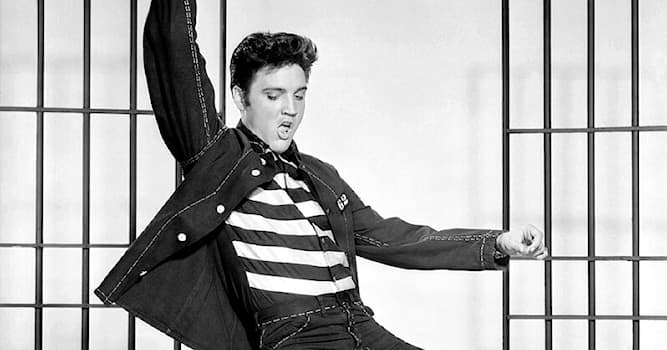 Kültür Trivia Sorusu: Fotoğraftaki şarkıcı kim?