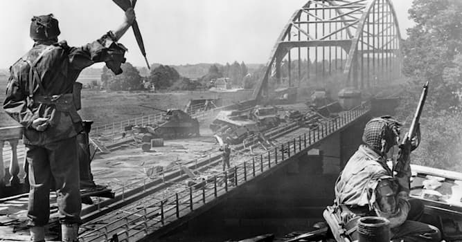 Films & TV Trivia Vraag: Wat was de filmlocatie voor de scènes bij de brug in "A Bridge Too Far" (1977)?
