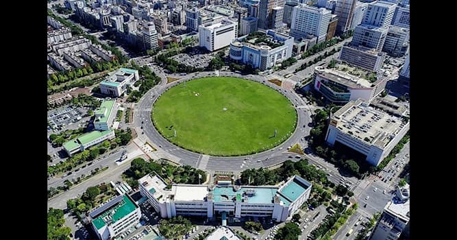 지리 상식 퀴즈: 경상남도 도청 소재지는?