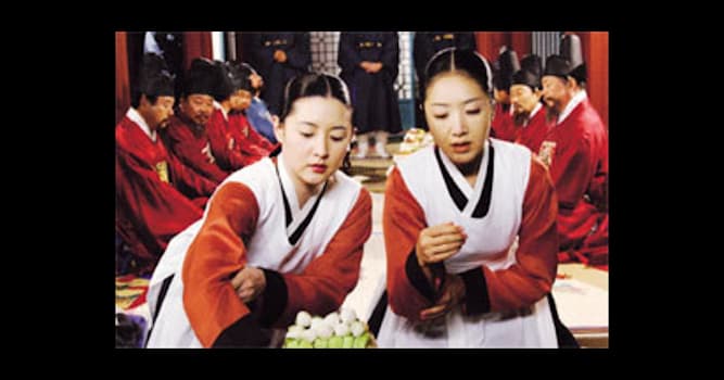 영화 & TV 상식 퀴즈: 드라마 대장금에서 서장금 역을 연기한 배우는?