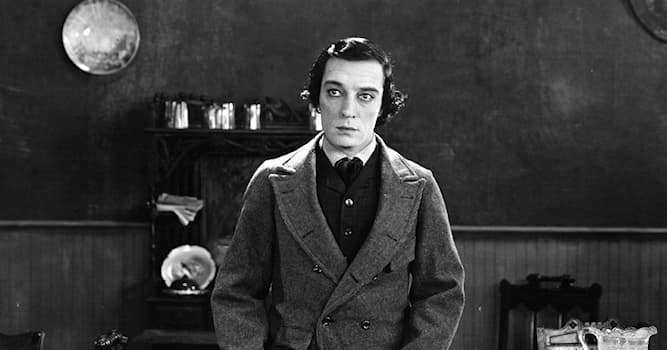 Film & TV Triviafråga: På bilden ser vi en amerikansk skådespelare som var väldigt populär under stumfilmseran, vad heter han?