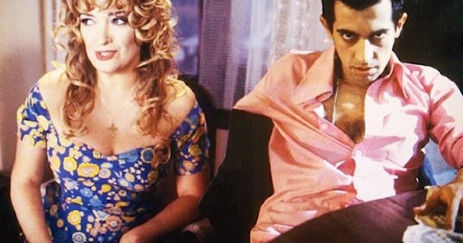 Sinema & TV Trivia Sorusu: Ağır Roman filminde "Tina" adlı karakteri canlandıran ünlü Yeşilçam oyuncusu kimdir?