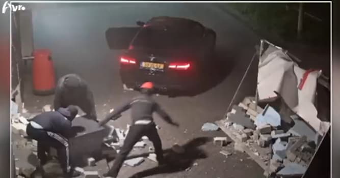 Films & TV Trivia Vraag: Hoe heet het tv-programma waarin de politie hulp van het publiek vraagt bij het oplossen van misdrijven?