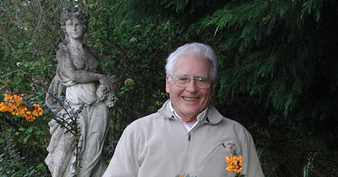 Science Question: Qui est James Ephraim Lovelock ?