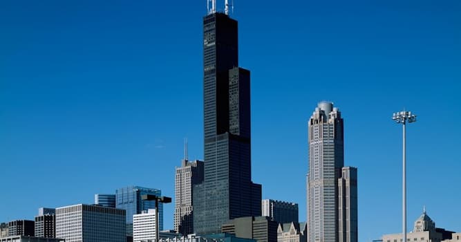 Geografia Pytanie-Ciekawostka: Wieżowiec Willis Tower, znany także jako Sears Tower, znajduje się w którym kraju?