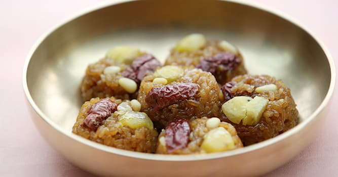 Kültür Trivia Sorusu: 'Yaksik' adlı tatlı hangi mutfağa aittir?