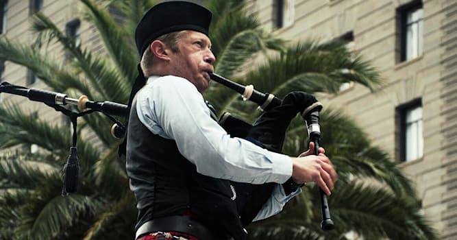 Kültür Trivia Sorusu: Fotoğraftaki müzik aletinin adı nedir?